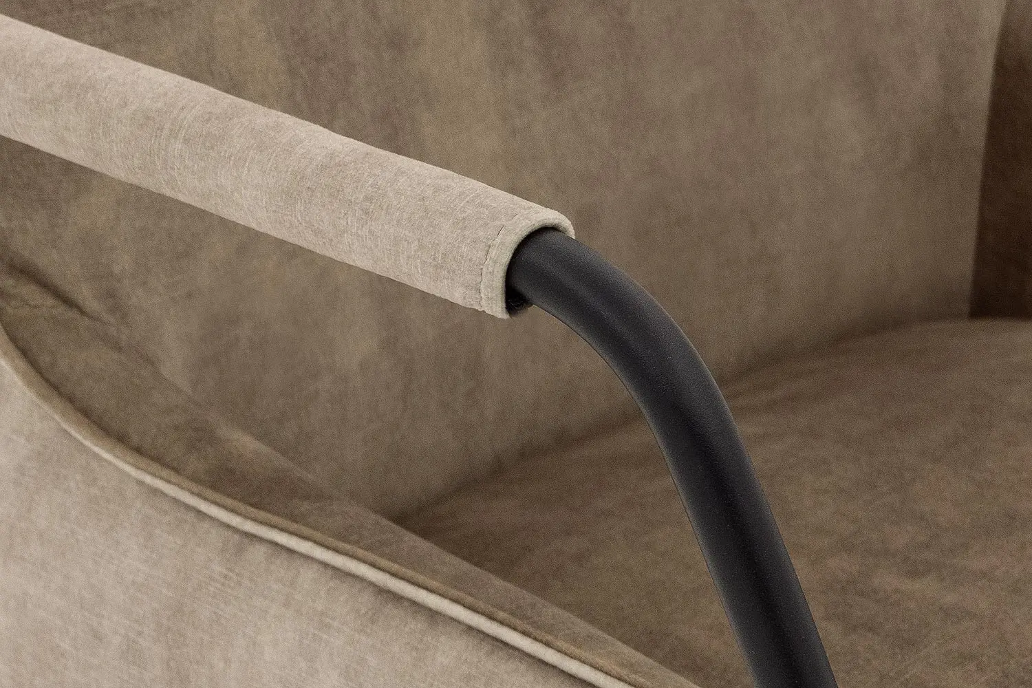 Goossens Excellent Matteo Eetkamerstoel Stof Bruin - 8251582-goossens-excellent-matteo-eetkamerstoel-stof-bruin-07